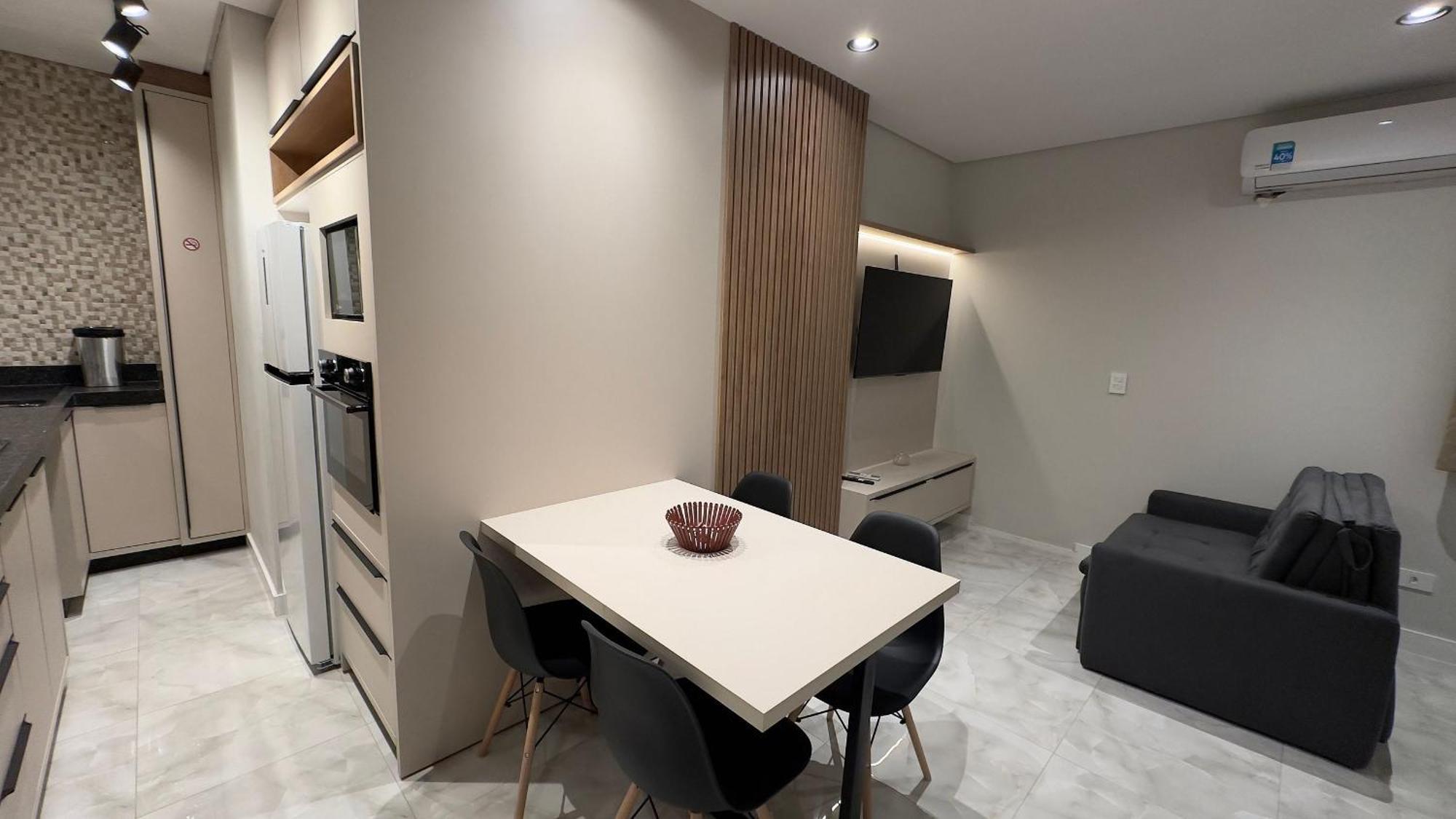 Na Localizacao De Apartment